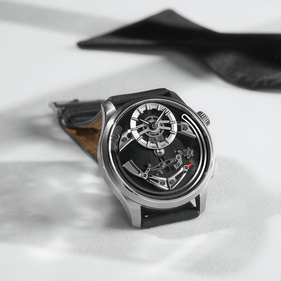 vacona leather christopher ward