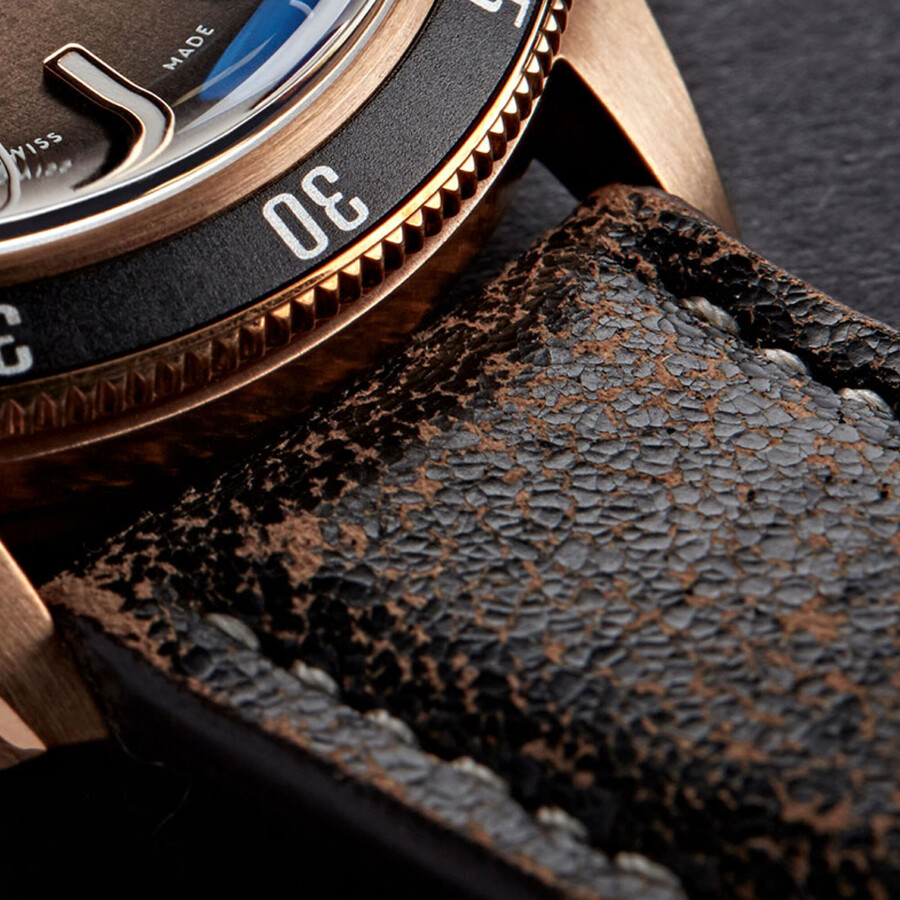 vintage oak leather christopher ward